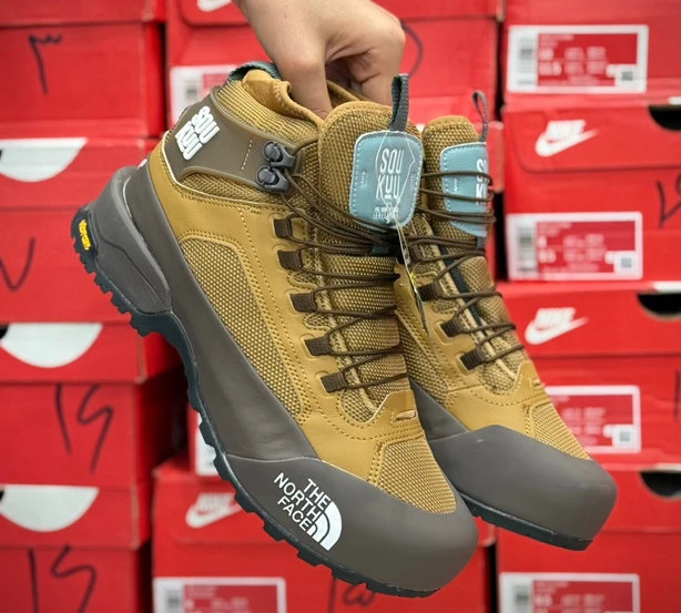 بوت ضد آب و طبیعت گردی نورث فیس The North Face مسترکوالیتی (خرید عمده و تک - سایز ۴۰ تا ۴۵)