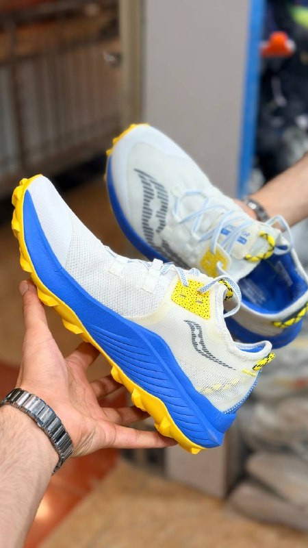کتونی وارداتی ساکونی اندروفین ریفت مسترکوالیتی/سایز ۴۰ الی ۴۵/ Saucony Endorphin Rift / فروش عمده و تک