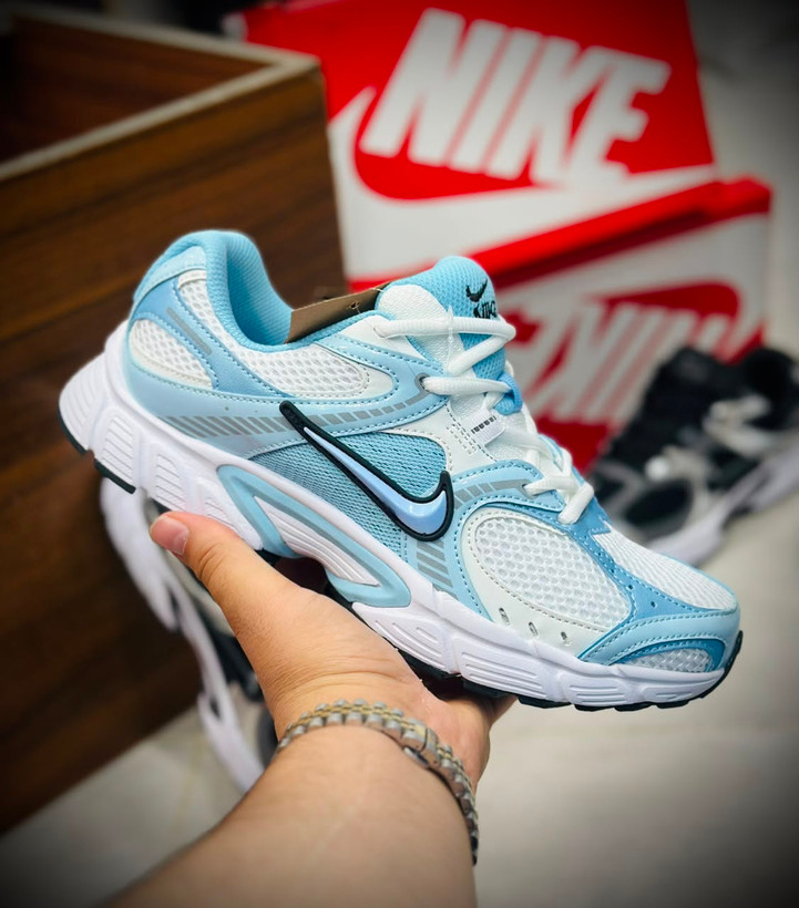 کتونی نایک V5 RNR مسترکوالیتی / سایز 37 الی 45 / Nike V5 RNR / فروش عمده و تک