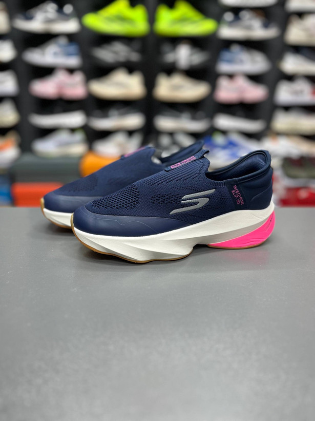 کتونی راحتی اسکیچرز بدون بند گو واک مسترکوالیتی /سایز 37 الی 40/Skechers Go Walk/ فروش عمده و تک