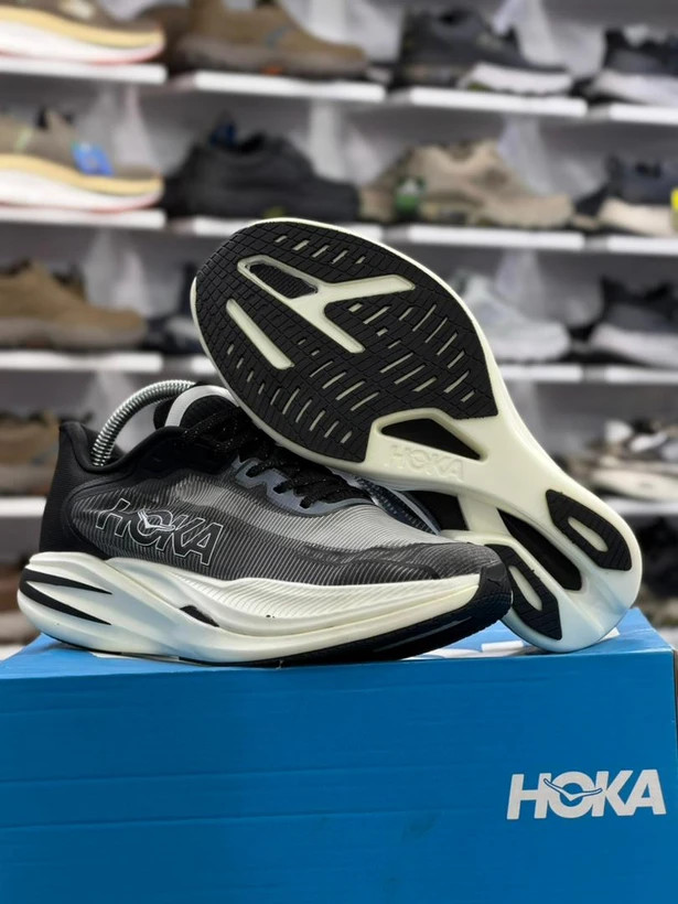 کتونی هوکا سیلو ایکس وان مسترکوالیتی /Hoka Cielo X1/سایز 40 الی 45/ فروش عمده و تک