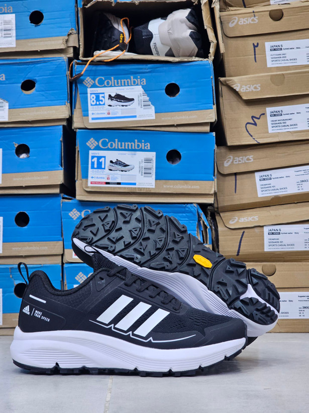 کتونی وارداتی آدیداس ترکس مسترکوالیتی /سایز 40 الی 45/Adidas Terrex/ فروش عمده و تک