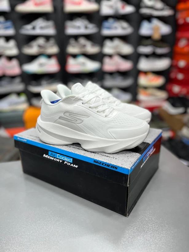 کتونی اسکیچرز زنانه هایپر برست مسترکوالیتی /سایز 37 الی 40/Skechers Hyper Burst/ فروش عمده و تک