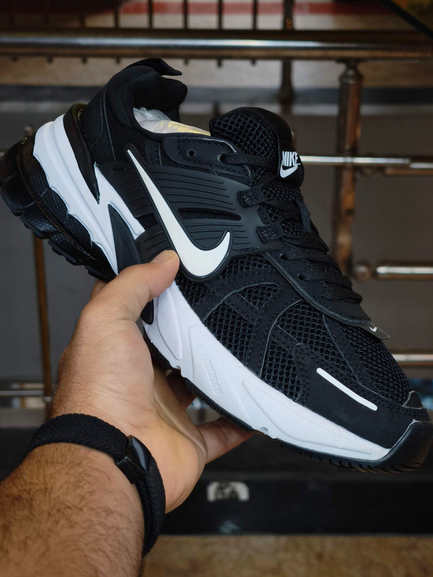 کتونی نایک وی تو کی مسترکوالیتی /سایز 37 الی 45/Nike V2k Run/ فروش عمده و تک