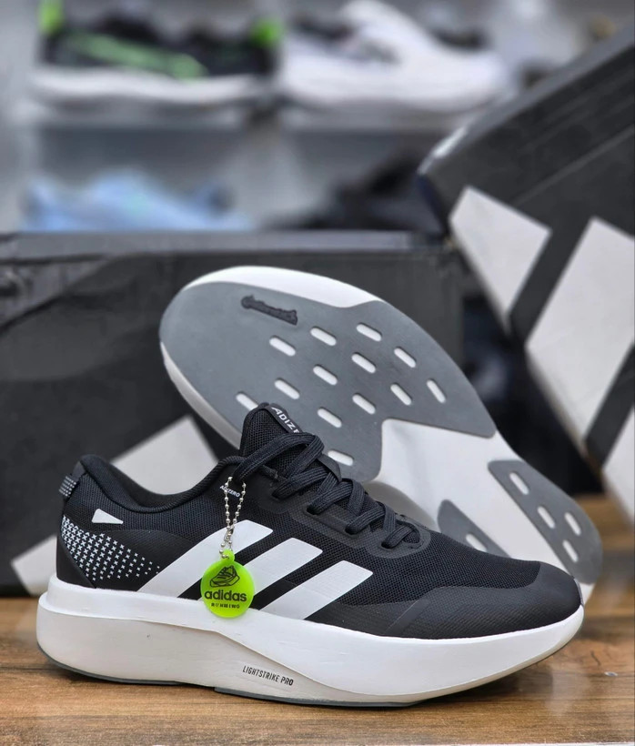 کتونی آدیداس لایت استرایک پرو مسترکوالیتی/سایز 40 الی 45/Adidas Adizero Lightstrike Pro/ فروش عمده و تک
