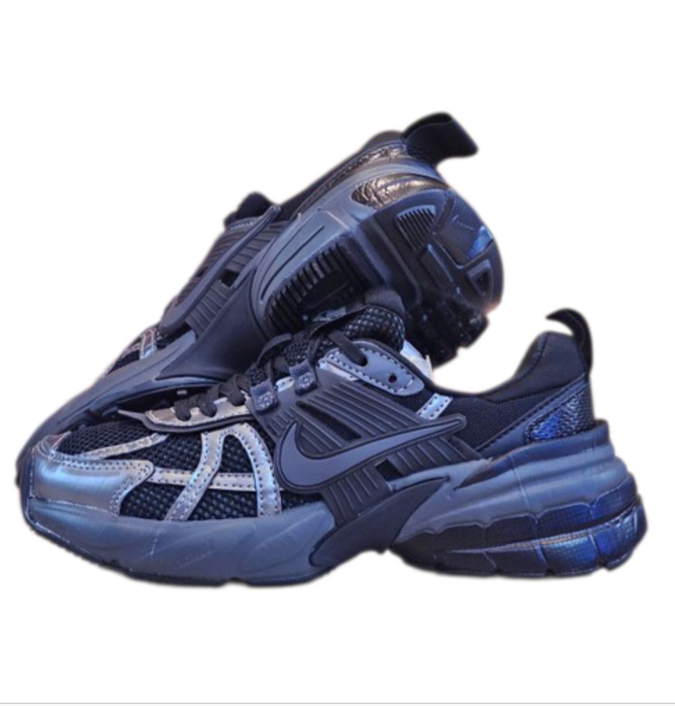 کتونی نایک وی تو کی زنانه مسترکوالیتی /سایز 37 الی 40/Nike V2k Run/ فروش عمده و تک