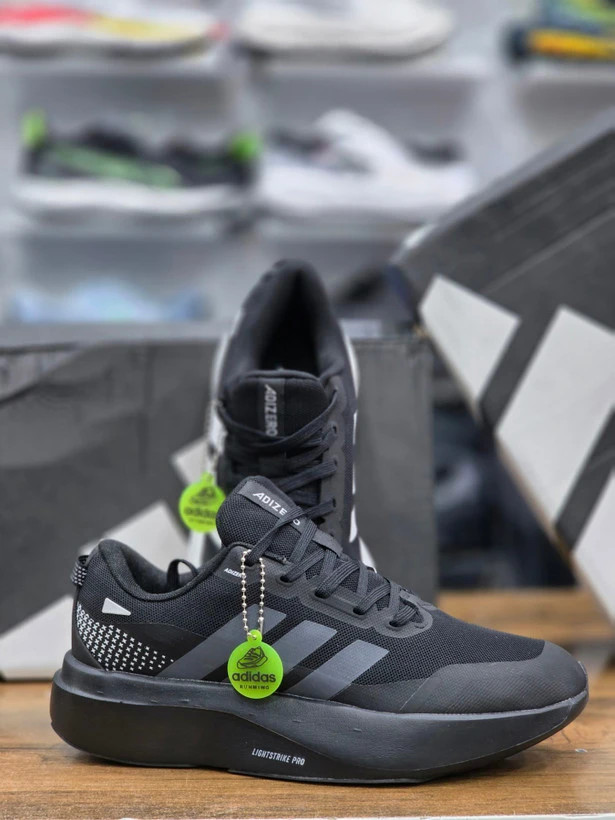 کتونی آدیداس لایت استرایک پرو مسترکوالیتی/سایز 40 الی 45/Adidas Adizero Lightstrike Pro/ فروش عمده و تک