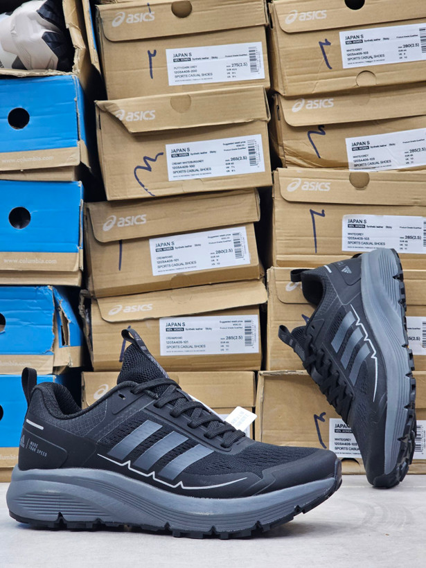 کتونی وارداتی آدیداس ترکس مسترکوالیتی /سایز 40 الی 45/Adidas Terrex/ فروش عمده و تک