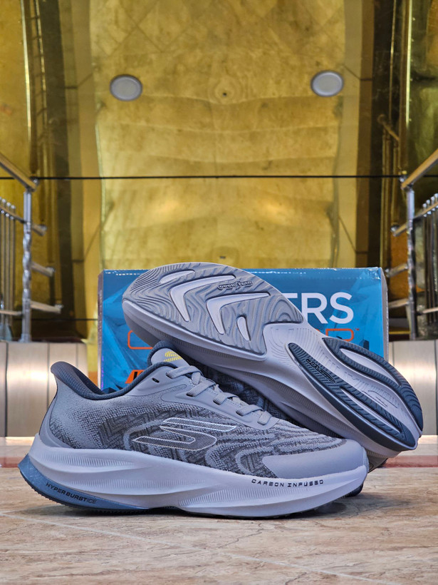 کتونی اسکیچرز Skechers Hyper Burst Carbon مسترکوالیتی (خرید عمده و تک - سایز ۴۰ تا ۴۵)